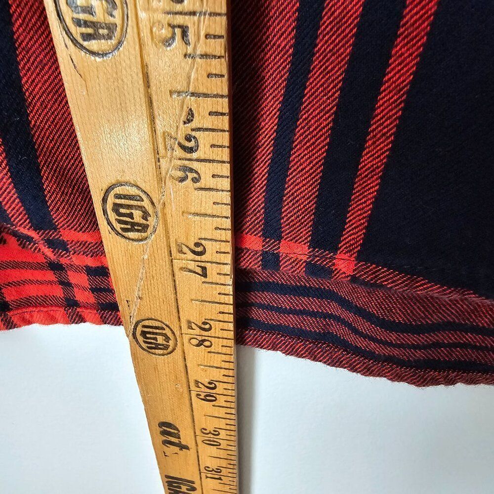 EUC OLD NAVY PLAID THE CLASSIC SHIRT BUTTON DOWN SIZE SMALL WOMENS - Picture 14 of 14